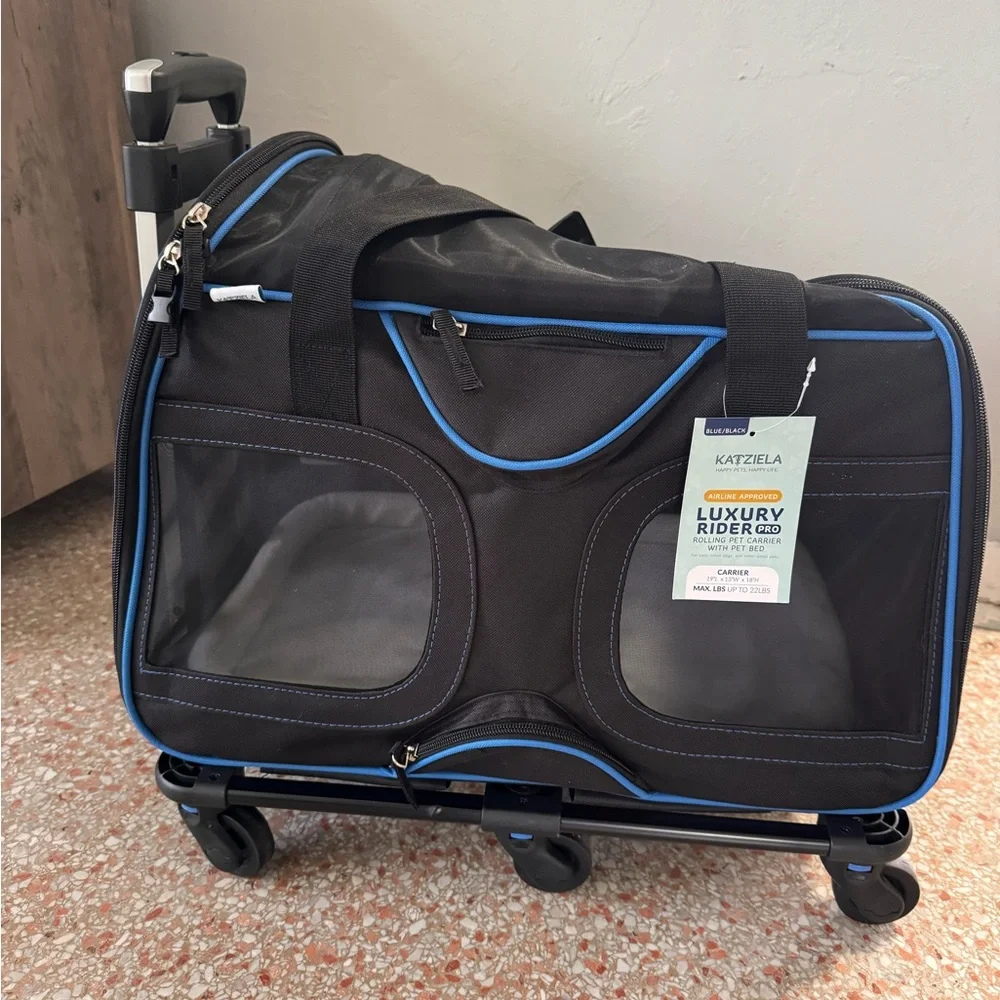 Katziela Luxury Rider Pet Carrier with Removable Wheels Double Telescopic Handle - Picture 3 of 15